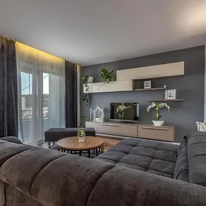 Tragos Apartament Trogir