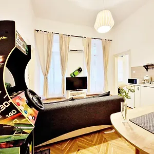 Free Parking Sega Rally Apartament Budapeszt